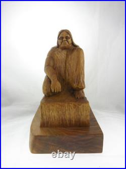9 R. C. F. Niwot Vintage 1999 Native American Woman Wood Carving Statue