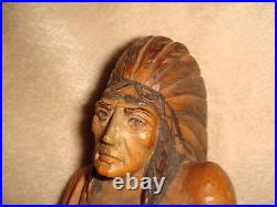 ANTIQUE 322.8 gr. HAND CARVED & PAINTED HARD WOOD NATIVE AMERICAN CHIEF FIGURE