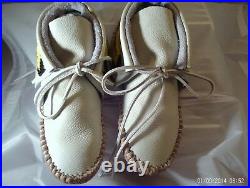 Beaded Moccasins Native American Style Size 5 Women's