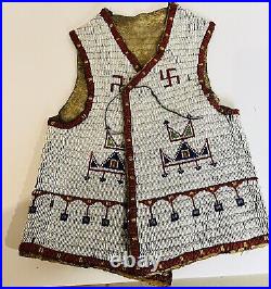 C. 1890 Sioux Native American Indian Beaded Suede Leather Child's Vest