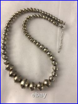 Hand Stamped Bench Navajo Pearls Graduated Sterling Silver Bead Necklace 19