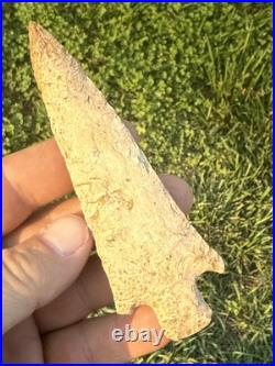 Indian Arrowhead Cupp From St Louis Co MO Made Of Burlington Chert 4.5/8 Long