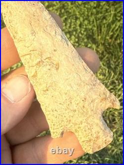 Indian Arrowhead Cupp From St Louis Co MO Made Of Burlington Chert 4.5/8 Long
