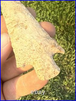 Indian Arrowhead Cupp From St Louis Co MO Made Of Burlington Chert 4.5/8 Long