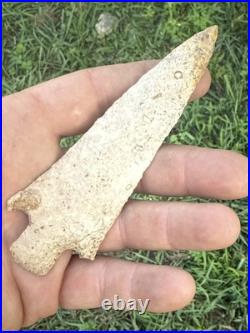 Indian Arrowhead Cupp From St Louis Co MO Made Of Burlington Chert 4.5/8 Long