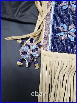 NATIVE AMERICAN LAKOTA SIOUX BEADED purse SHANNON FAST HORSE