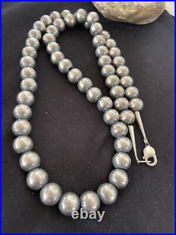 Native American 14mm Sterling Silver Navajo Pearls 30 Single-Strand Necklace