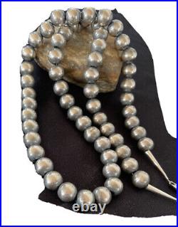 Native American 14mm Sterling Silver Navajo Pearls 30 Single-Strand Necklace