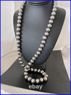 Native American 14mm Sterling Silver Navajo Pearls 30 Single-Strand Necklace