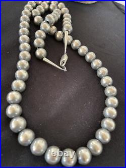 Native American 14mm Sterling Silver Navajo Pearls 30 Single-Strand Necklace