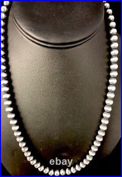 Native American 5mm Sterling Silver Navajo Pearls 20 Hook & Eye Cone Necklace