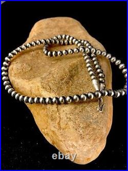 Native American 5mm Sterling Silver Navajo Pearls 28 Hook & Eye Cone Necklace