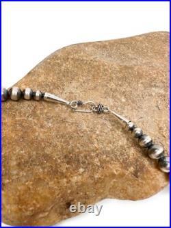 Native American 7mm Sterling Silver Navajo Pearls 22 Hook & Eye Cone Necklace
