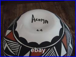 Native American Acoma Fine Line Hand Painted Pottery by Concho