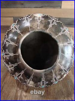 Native American Acoma Hand Etched Horse Hair Pottery by Yellow Corn