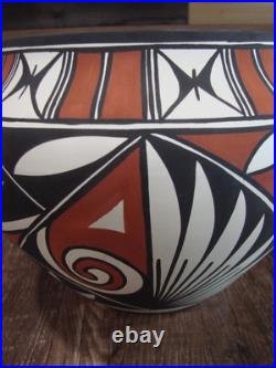 Native American Fine Line Acoma Hand Painted Pottery by L. Joe