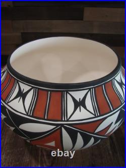 Native American Fine Line Acoma Hand Painted Pottery by L. Joe