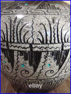 Native American Hand Etched Pottery Signed by Dewayne & Eskeets