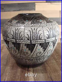 Native American Hand Etched Pottery Signed by Dewayne & Eskeets
