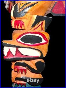 Native American INDIAN Northwest COAST TOTEM Hand CARVED Signed RAY WILLIAMS