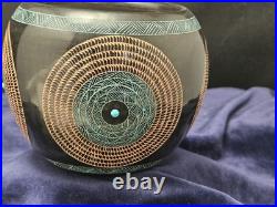 Native American Indian Laguna Pottery West Mountain