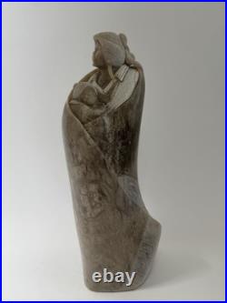 Native American Indian Mother & Child Sculpture / 20th C. Alvin Marshall