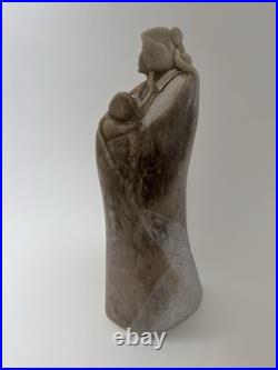 Native American Indian Mother & Child Sculpture / 20th C. Alvin Marshall