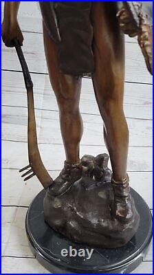 Native American Indian Warrior Chief With Battle Headdress Real Bronze Statue