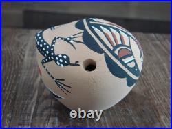 Native American Jemez Indian Handmade Clay Lizard Seed Pot by Chinana