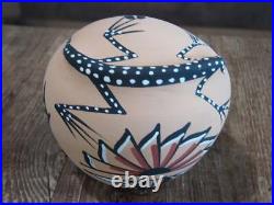 Native American Jemez Indian Handmade Clay Lizard Seed Pot by Chinana Native American Jemez Indian Handmade Clay Lizard Seed Pot by Chinana