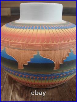 Native American Navajo Indian Hand Etched & Hand Painted Pottery M. Charlie