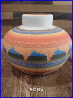 Native American Navajo Indian Hand Etched & Hand Painted Pottery M. Charlie