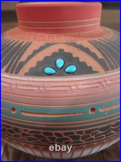 Native American Navajo Indian Hand Etched & Hand Painted Pottery Valencia