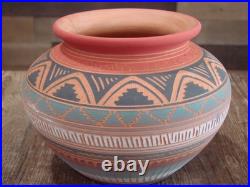 Native American Navajo Indian Hand Etched & Hand Painted Pottery Valencia Native American Navajo Indian Hand Etched & Hand Painted Pottery Valencia