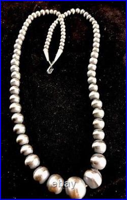 Native American Navajo Pearls Graduated Sterling Bead Necklace 21