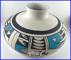 Native American Style Southwestern Art Pottery Jar Jug Vase Signed 10 Diameter