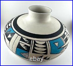 Native American Style Southwestern Art Pottery Jar Jug Vase Signed 10 Diameter