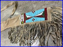 Native American cover Cover Sioux Style Indian Beaded Leather Rifle Scabbards