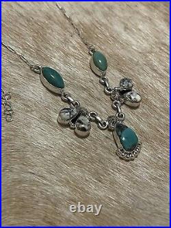 Native Southwest Sterling SilverWhite Buffalo Green Turquoise Cluster Necklace