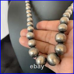 Navajo Pearls Graduated Sterling Silver Round Seamless Bead Necklace 16