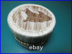 Ojibwe Native American Indian WOLVES Porcupine Quill Birch Bark Sweetgrass Box