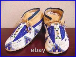 Old American Sioux Style Suede Leather Handmade Beaded Moccasins MCN112