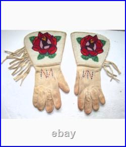 Old American Style Handmade Sioux Floral Beaded Leather Gauntlet Gloves G13