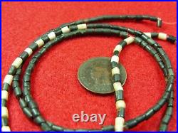 TUBE BEAD 25 STRAND NEW YORK TRADE BEADS Authentic Indian Relics