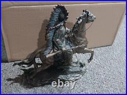 Top Collection Chief Sitting Bull on Horseback Statue Native American Sculp