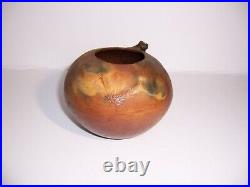 Vintage L. Grey Native American Indian Navajo Pottery Jar Bowl with Horned Toad